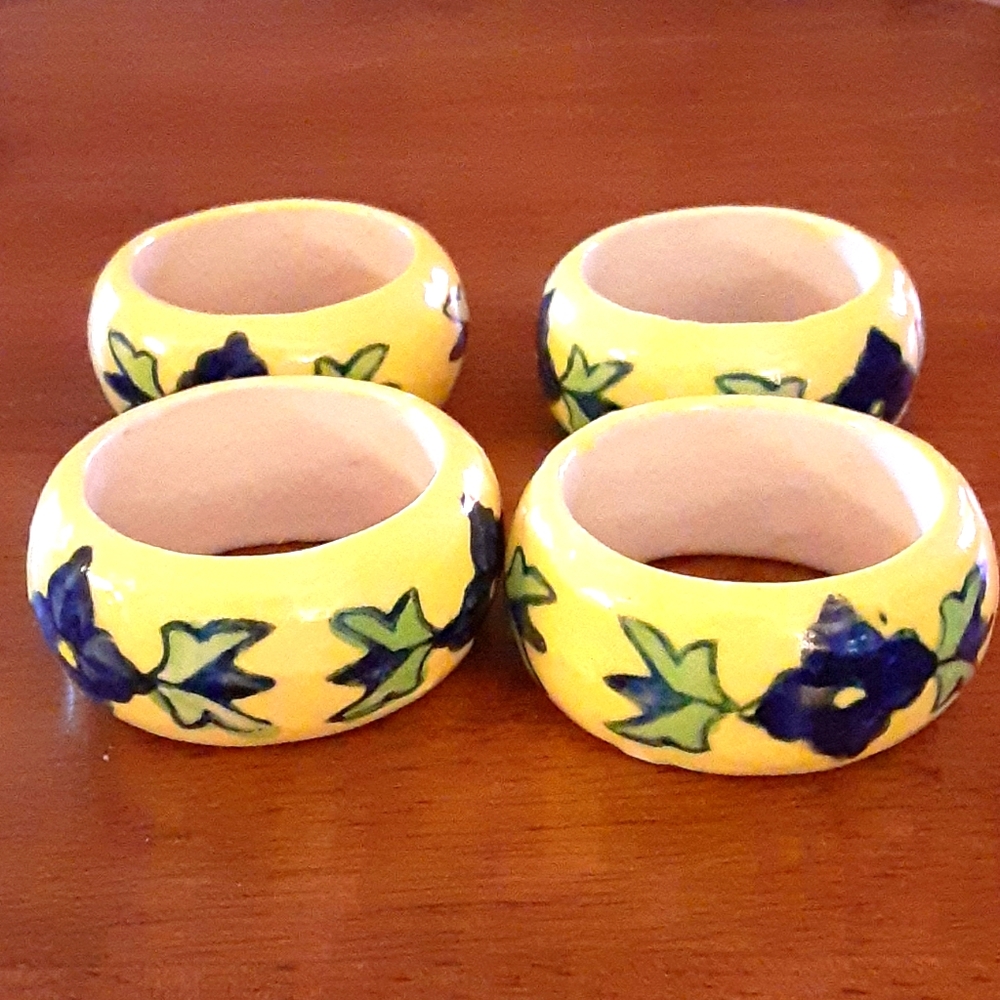 Pier 1 yellow blue green ceramic napkin rings  Set Of 4 …Excellent Condition